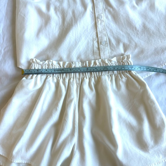 Commense Elegant Aegean White Linen Blend Blouse and Shorts Set - Picture 15 of 17